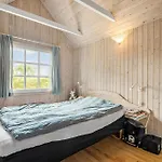 Holiday home With Sea View 08